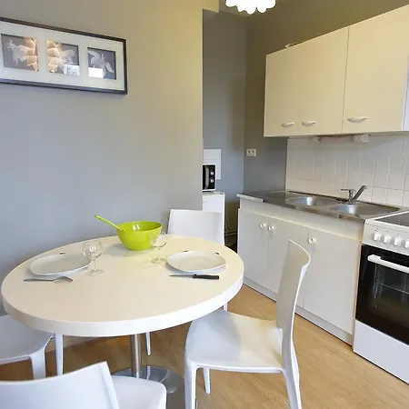 Apartment De La Tour *